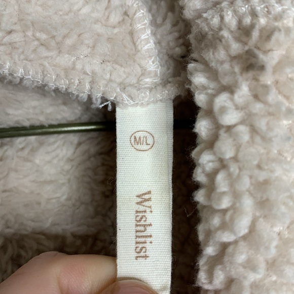 Wishlist | Cream Oversized Puffy Hoodie | Puffy Jacket Coat | Large Pockets M/L - Picture 6 of 10